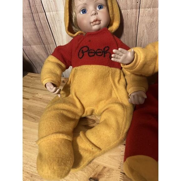 Disney Ashton-Drake Cindy McClure 18" Porcelain Dolls Winnie The Pooh Numbered - Picture 5 of 11